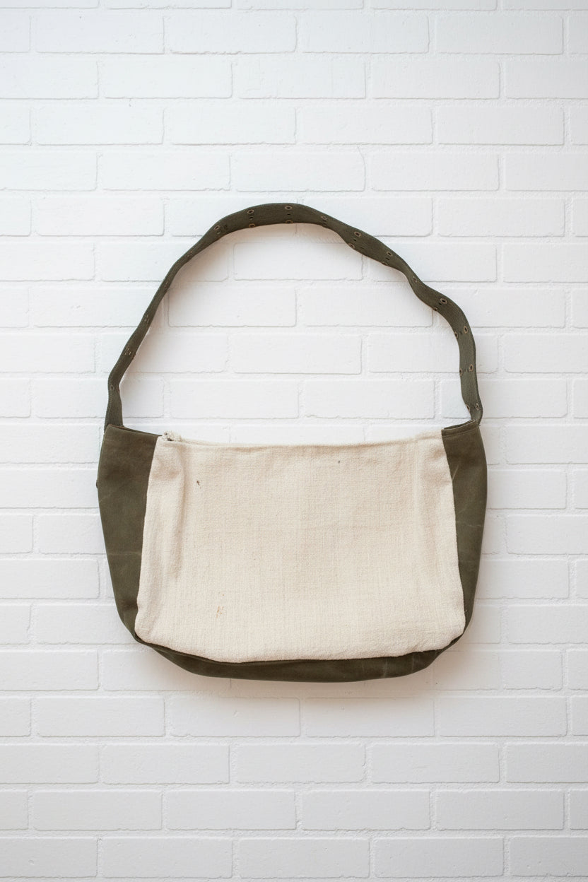 NEWSBOY