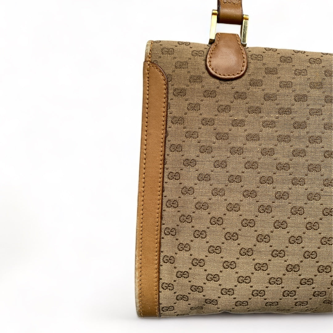 70s Gucci Monogram Purse