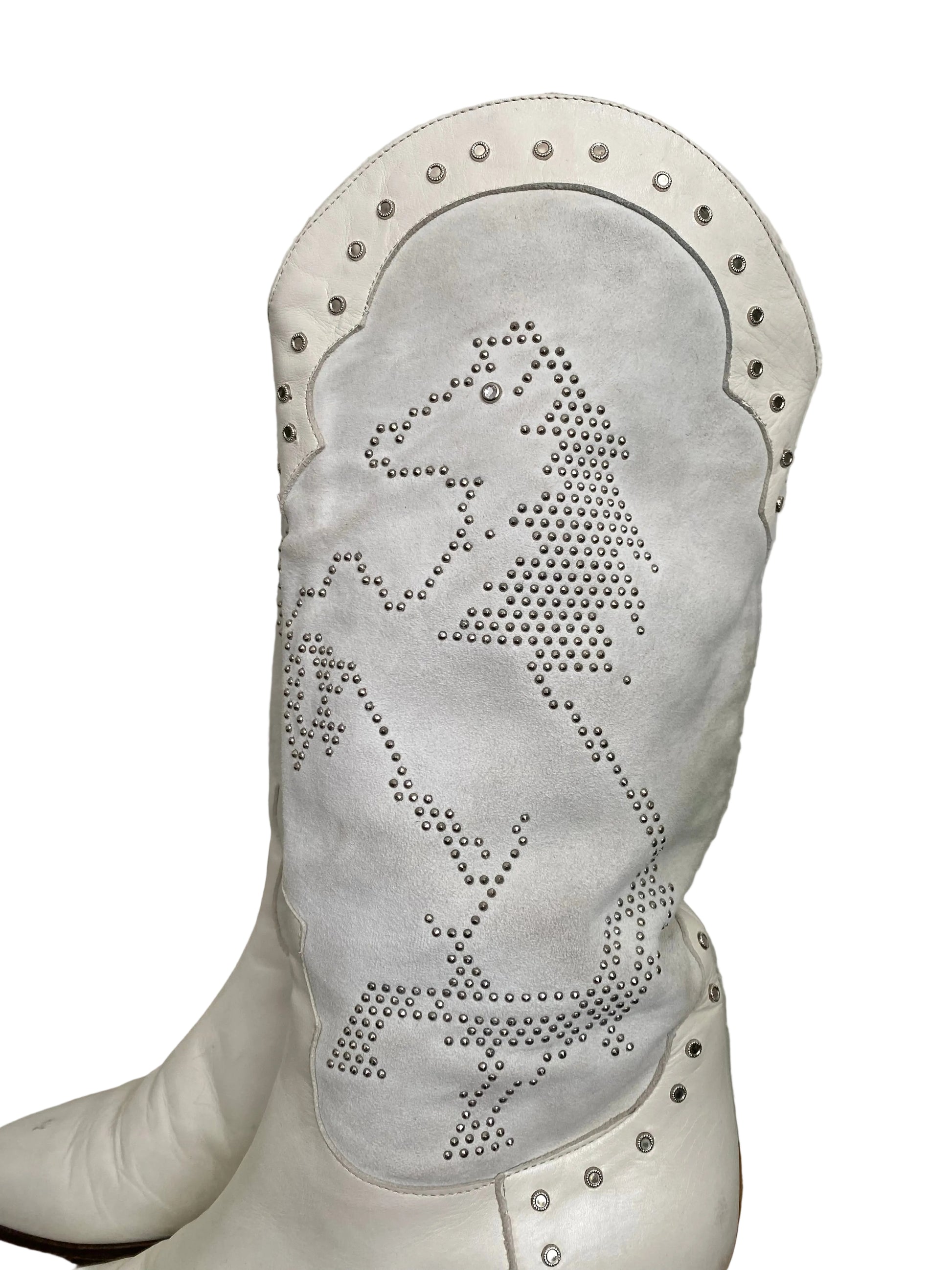 White cowboy boots with rhinestone horse — back view showing heel and stitching