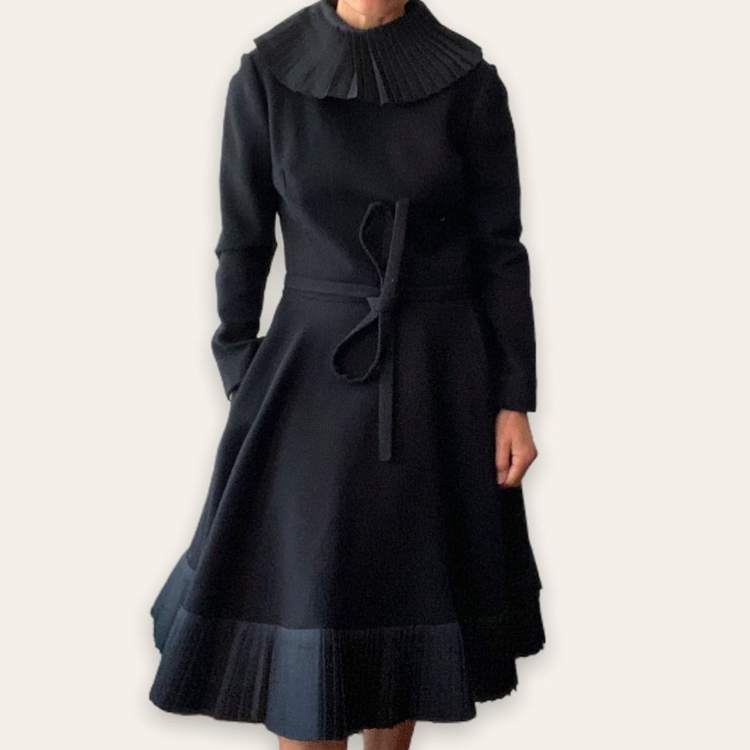 Geoffrey Beene cocktail dress — side profile showing full skirt volume
