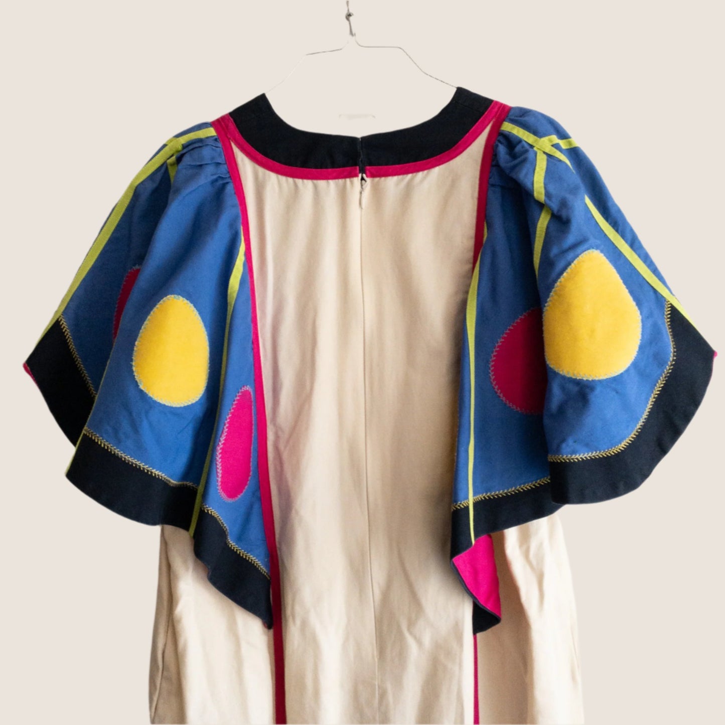 Victor Costa Lounge Dress Butterly Sleeves